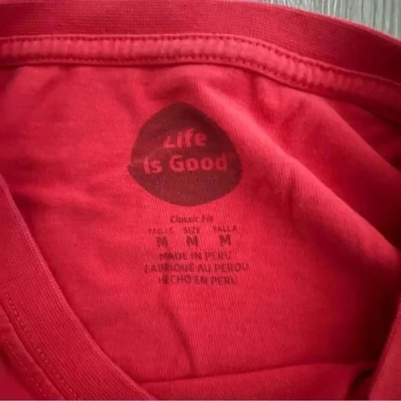 Life Is Good Game On Red Long Sleeve Shirt Size Medium - Picture 4 of 4
